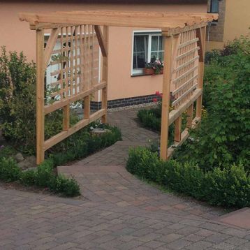 Rankgestell aus Holz