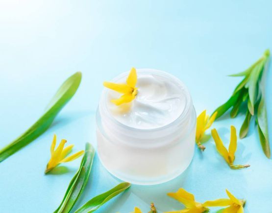 Naturkosmetische Creme