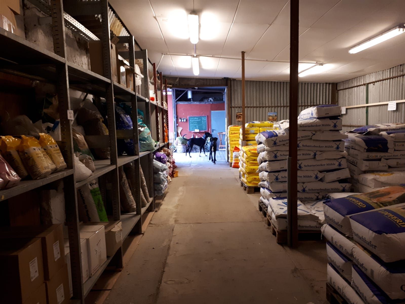 Futter und Referenz Bild Futtermittelhandel Oranienburg