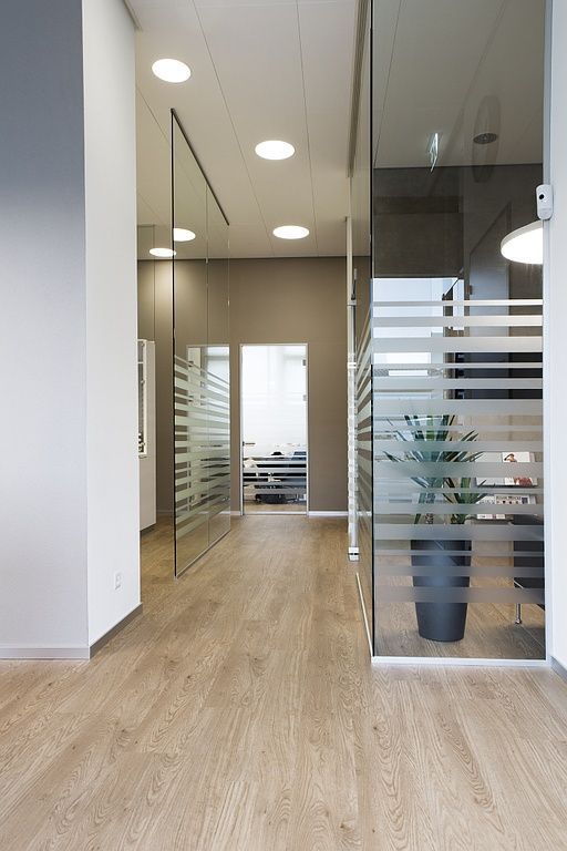 Praxis - Dr. Dr. Henri Thuau - Baar