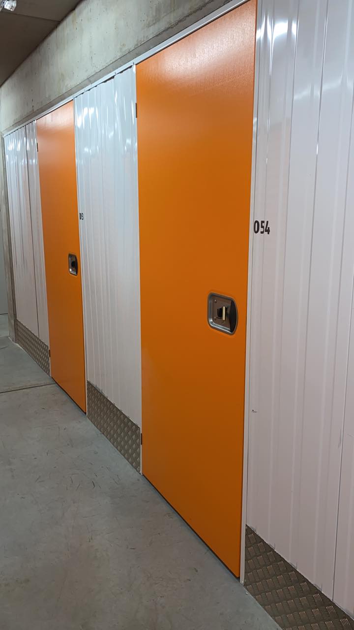 Portes de boxes de stockage