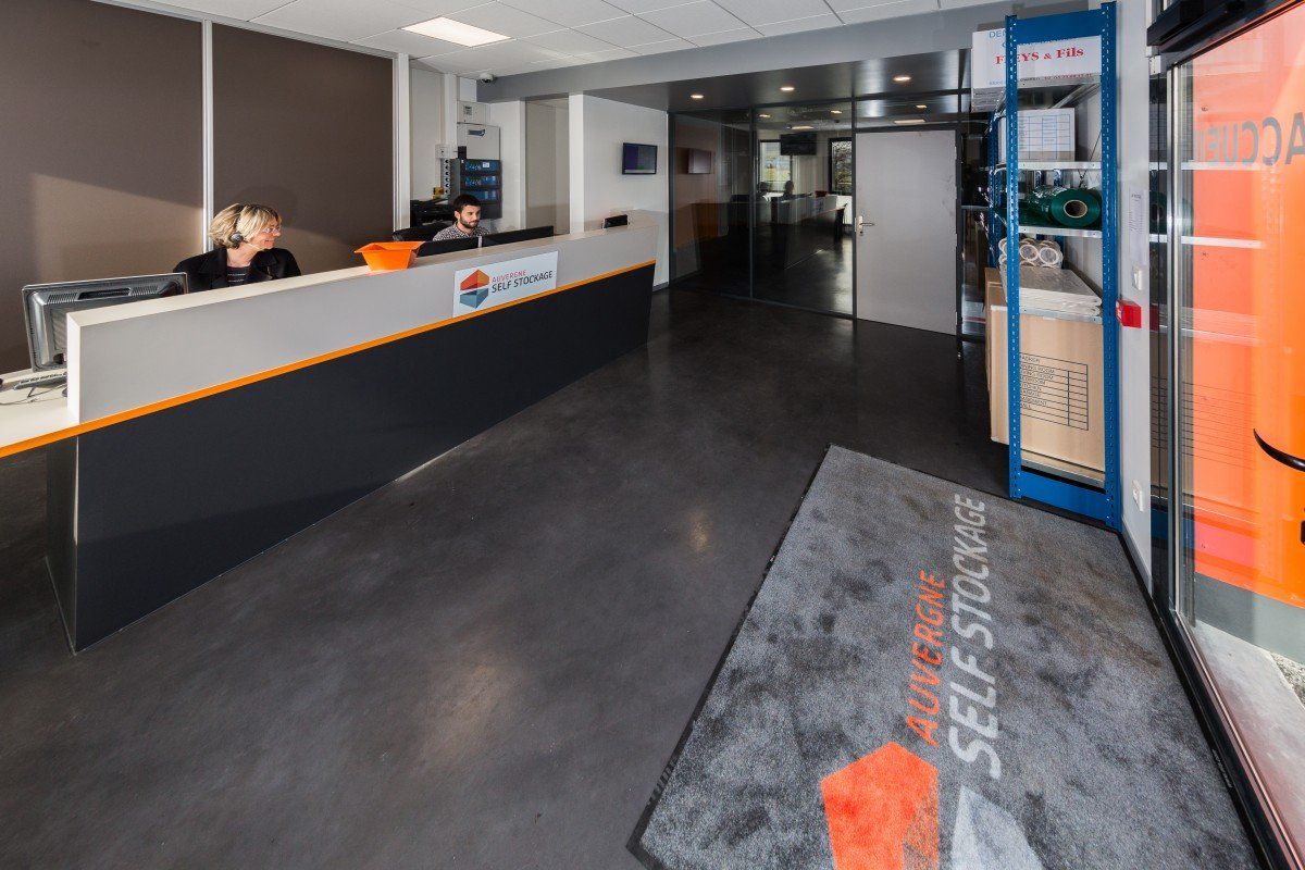 Accueil du bâtiment Auvergne Self Stockage