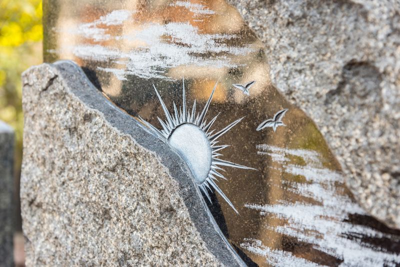 Grabmale | Joerißen Grabmale GmbH in Mönchengladbach und Wegberg