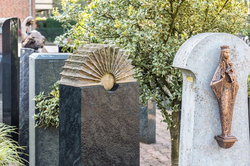 Grabmale | Joerißen Grabmale GmbH in Mönchengladbach und Wegberg
