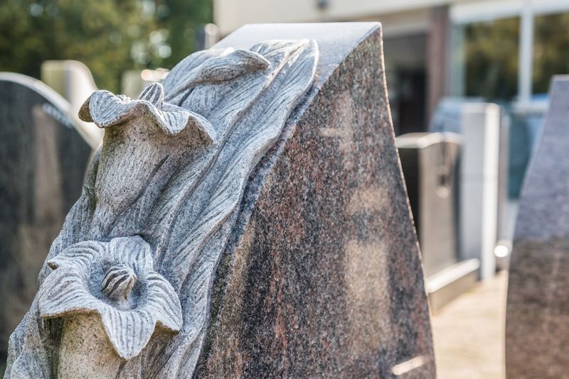 Grabmale | Joerißen Grabmale GmbH in Mönchengladbach und Wegberg