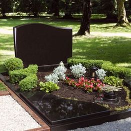 Grabsteine für Tiefengräber | Joerißen Grabmale GmbH in Mönchengladbach und Wegberg