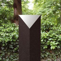 Grabsteine für Tiefengräber | Joerißen Grabmale GmbH in Mönchengladbach und Wegberg