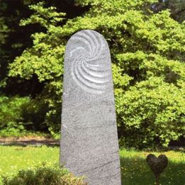 Grabsteine für Tiefengräber | Joerißen Grabmale GmbH in Mönchengladbach und Wegberg