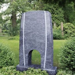 Grabsteine für Tiefengräber | Joerißen Grabmale GmbH in Mönchengladbach und Wegberg