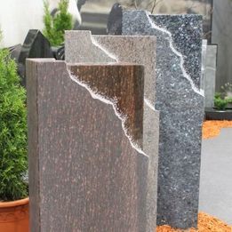 Grabsteine für Tiefengräber | Joerißen Grabmale GmbH in Mönchengladbach und Wegberg