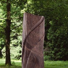 Grabsteine für Tiefengräber | Joerißen Grabmale GmbH in Mönchengladbach und Wegberg