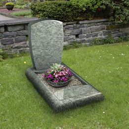 Grabsteine für Urnengräber | Joerißen Grabmale GmbH in Mönchengladbach und Wegberg