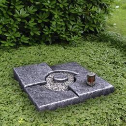 Grabsteine für Urnengräber | Joerißen Grabmale GmbH in Mönchengladbach und Wegberg