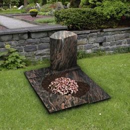 Grabsteine für Urnengräber | Joerißen Grabmale GmbH in Mönchengladbach und Wegberg