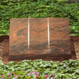 Grabsteine für Urnengräber | Joerißen Grabmale GmbH in Mönchengladbach und Wegberg