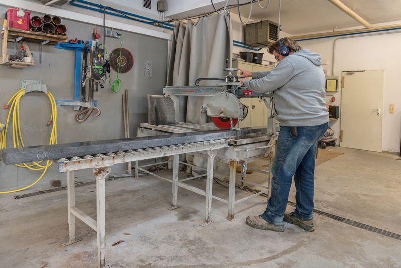 Unsere Leistungen | Joerißen Grabmale GmbH in Mönchengladbach und Wegberg