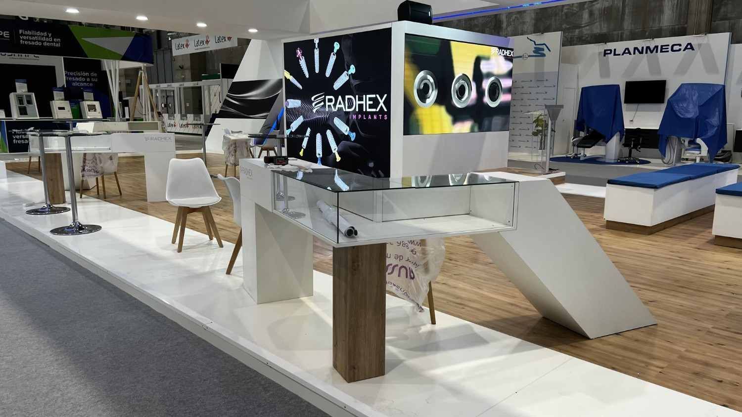 Stand moderno para feria comercial