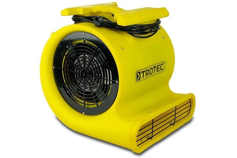 Ein gelber Trotec-Ventilator auf weißem Hintergrund