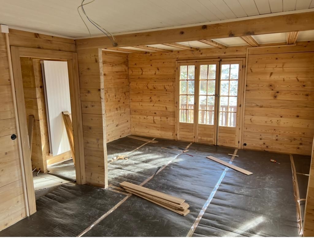 Travaux de rénovation, pose de parquet