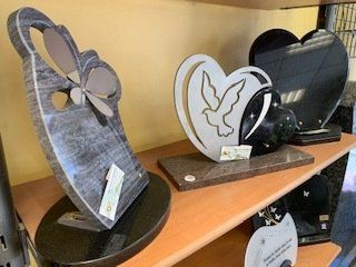 Articles funéraires personnalisés