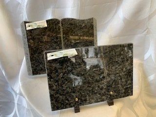 Vente de plaques funéraires