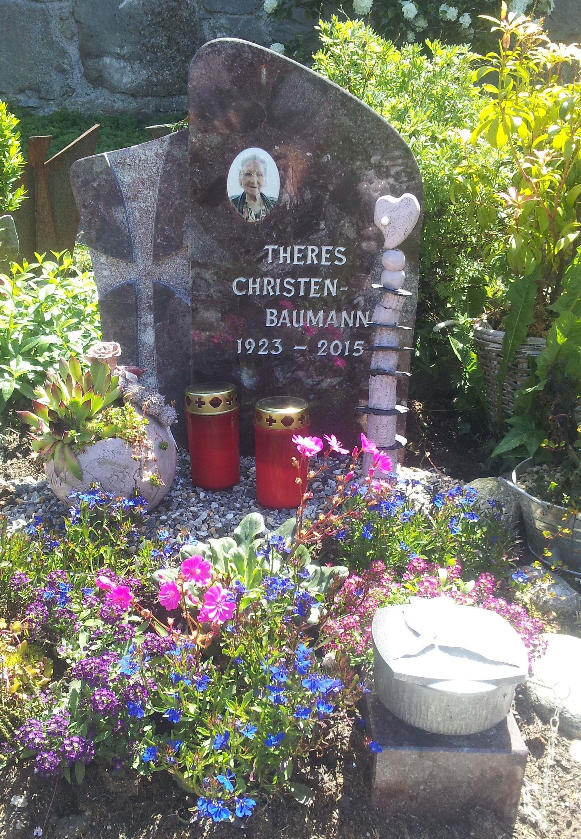 Friedhof | Andys kreative Steingestaltung | Grabsteine & Urnensteine | Altdorf
