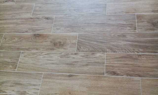 Carrelage imitation parquet