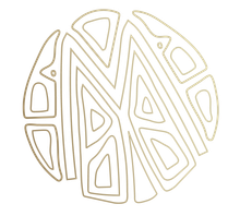 Abstrakti kultainen viivapiirros pyöreä tunnus geometrisilla kuvioilla valkoisella taustalla