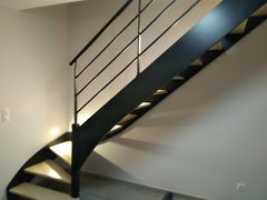 Fabrication et installation d'escalier sur mesure