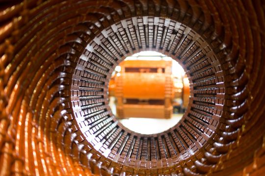Intérieur de pièce métallique cylindrique