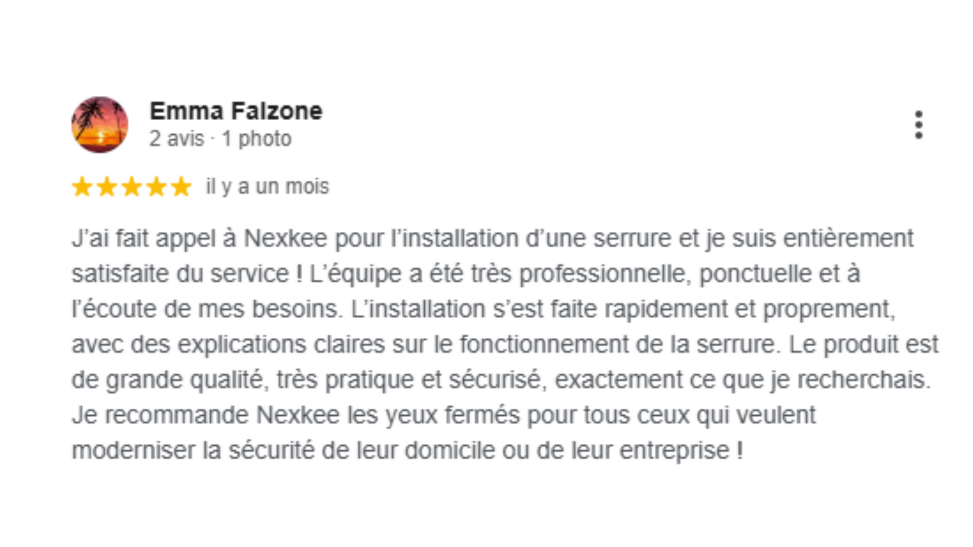 Avis sur le service Nexkee : témoignage client positif avec une note de cinq étoiles et des commentaires détaillés.