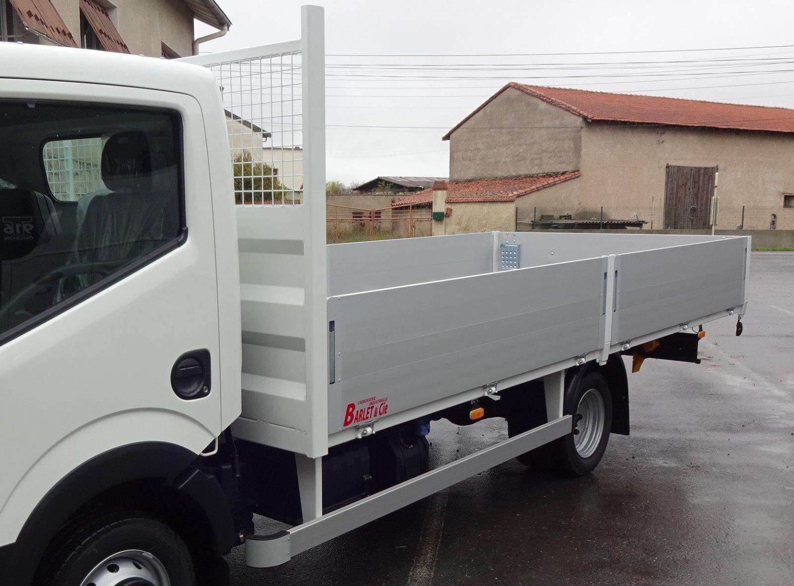 Plateau double ridelle