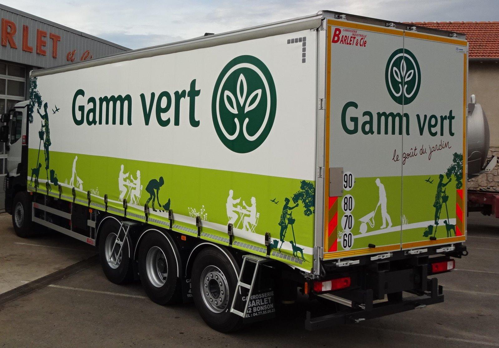 PLCS avec deux escaliers latéraux