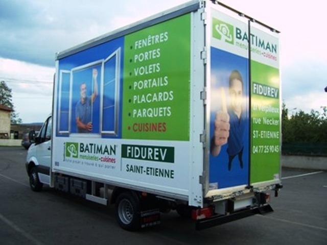 Carrosserie mixte coté - fixe et bâché