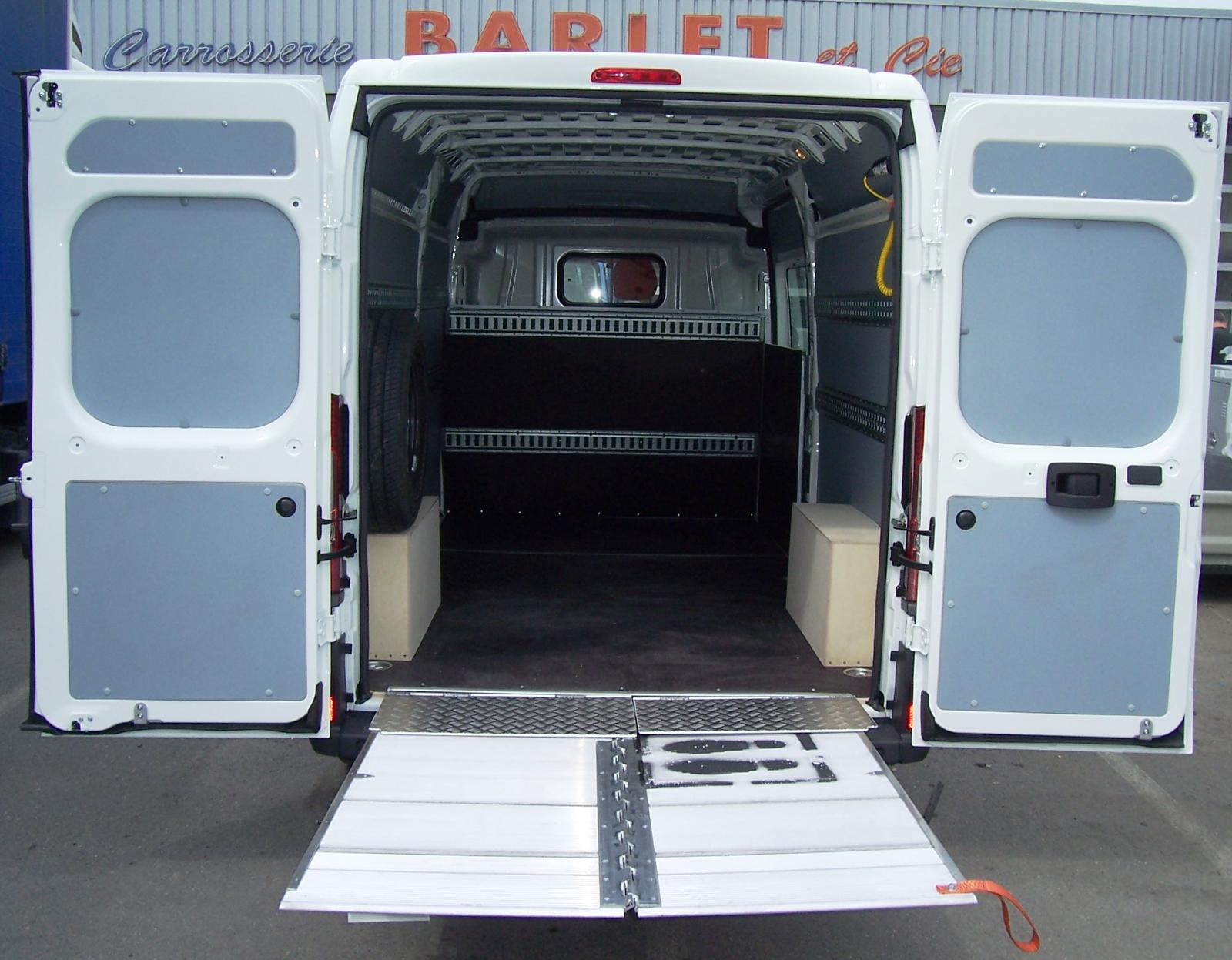 Hayon ouvert photo précédente