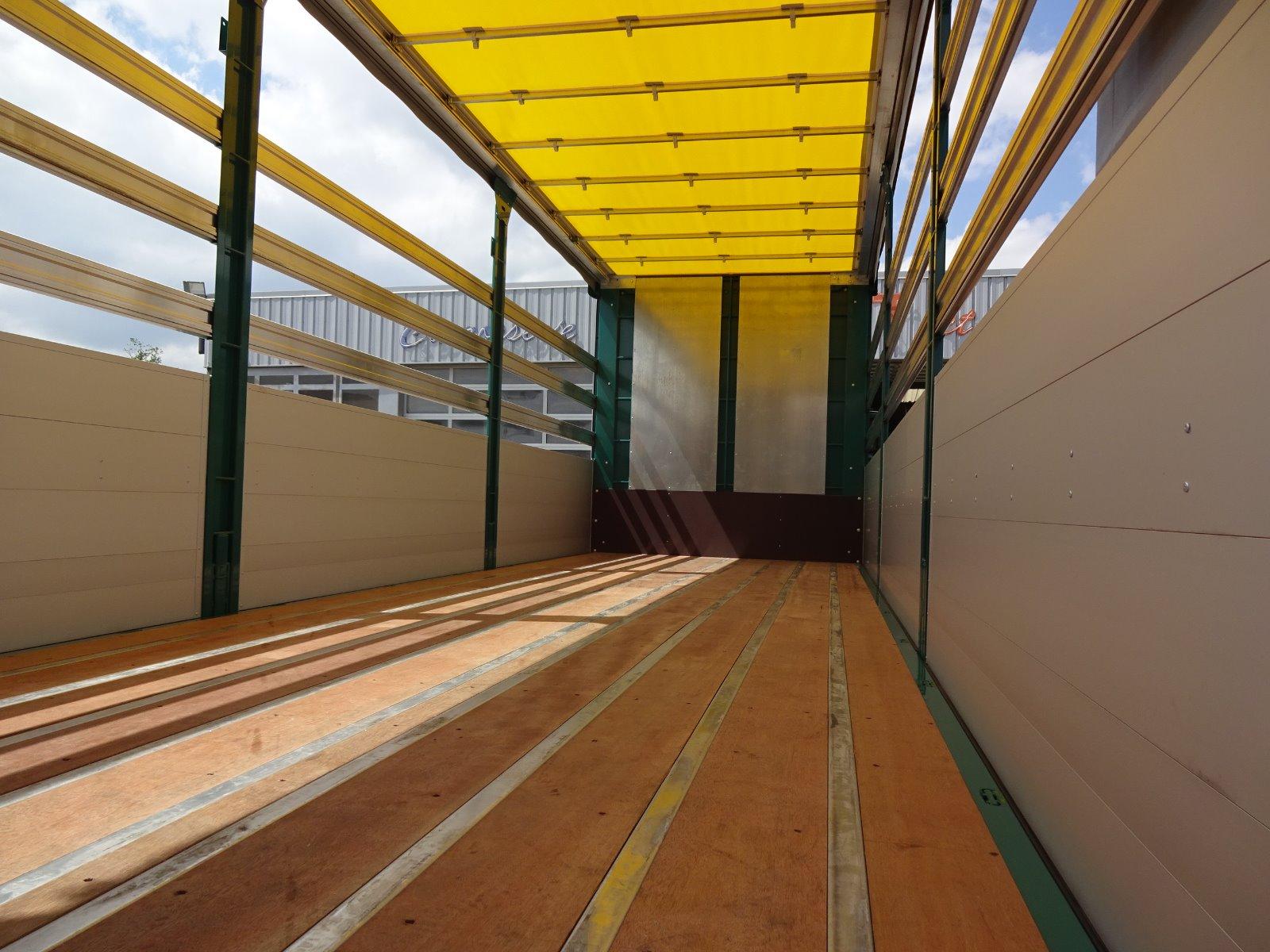 Carrosserie PLSC + ridelle - plancher bois dur + rehausse + rehausse aluminium