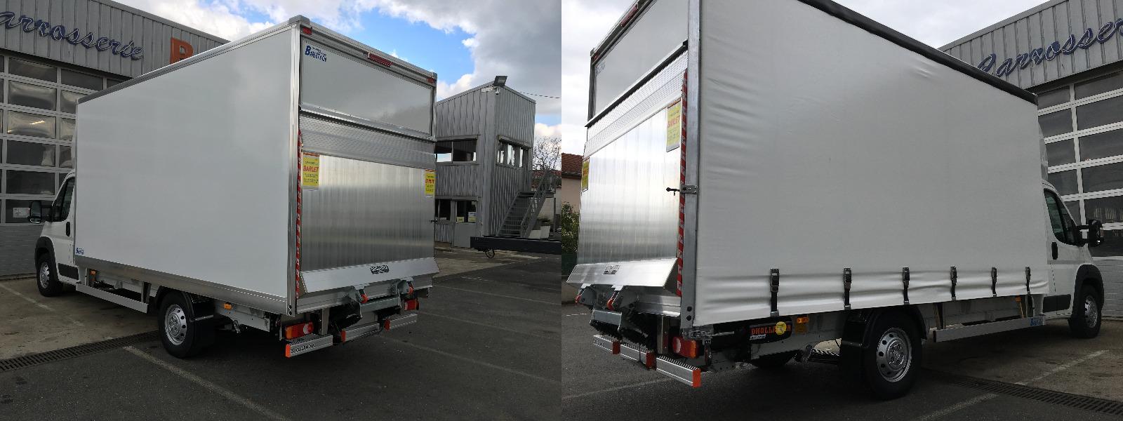 Carrosserie un côté fourgon et un côté bâché