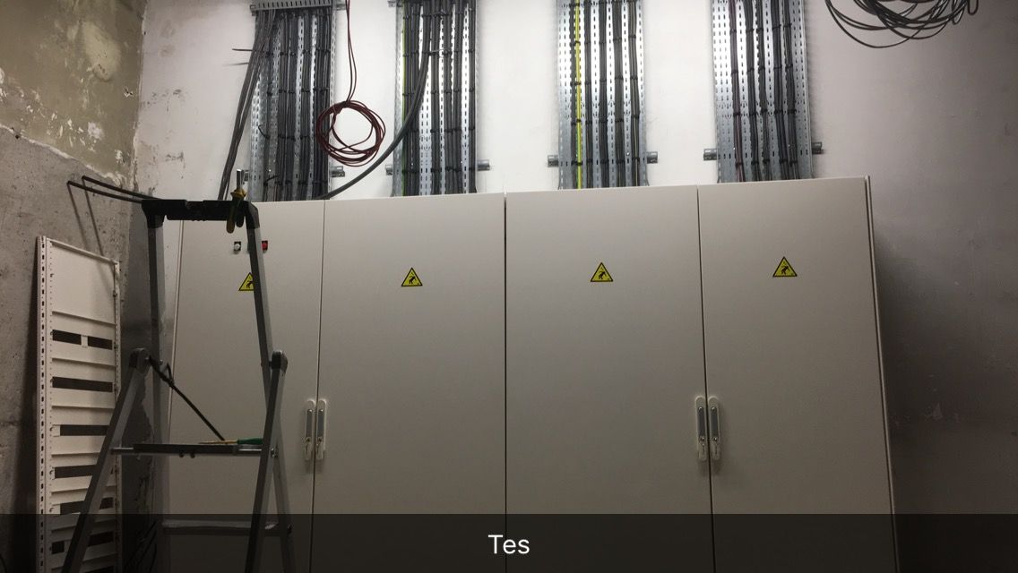 Des armoires électriques