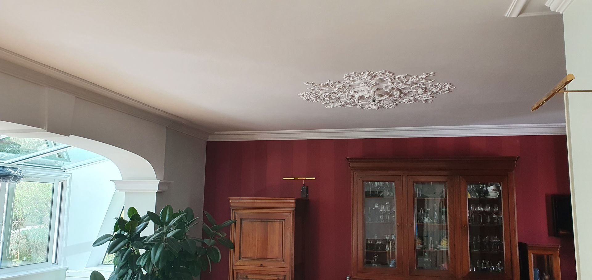 Moulure au plafond