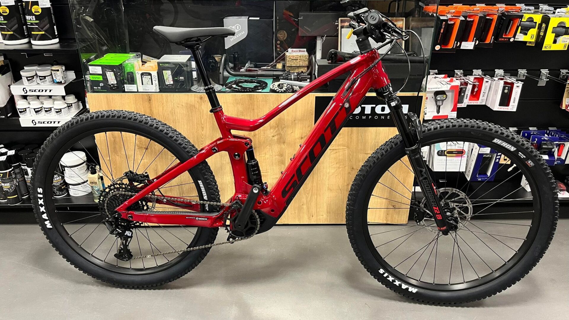 Vélo SCOTT STRIKE rouge