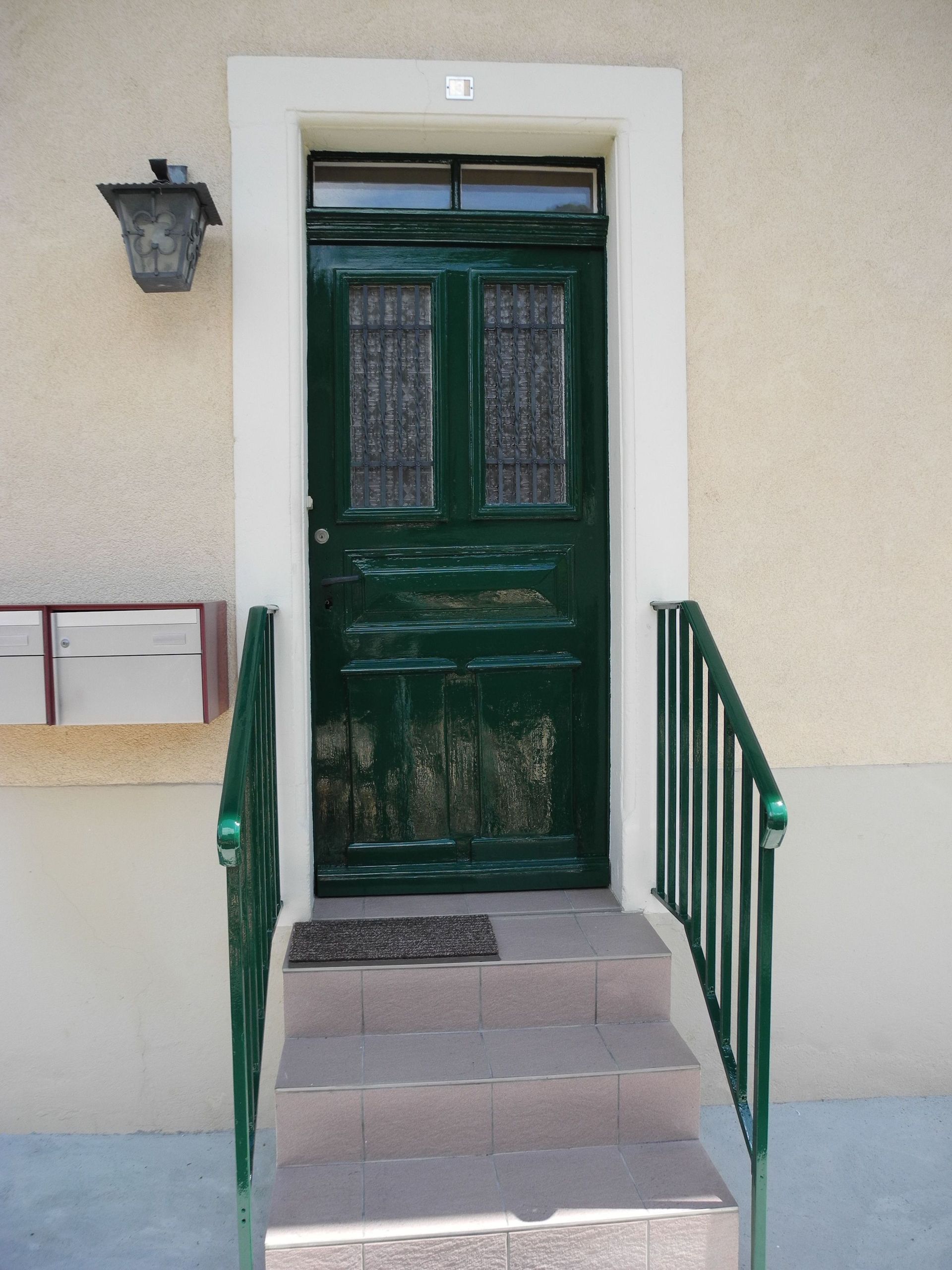 Eingang Malerarbeit - Malergeschäft Pecht in Laufen