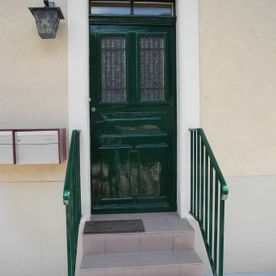 Eingang Malerarbeit - Malergeschäft Pecht in Laufen