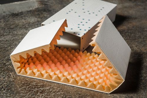 Schiebeschachtel mit Noppenschaum