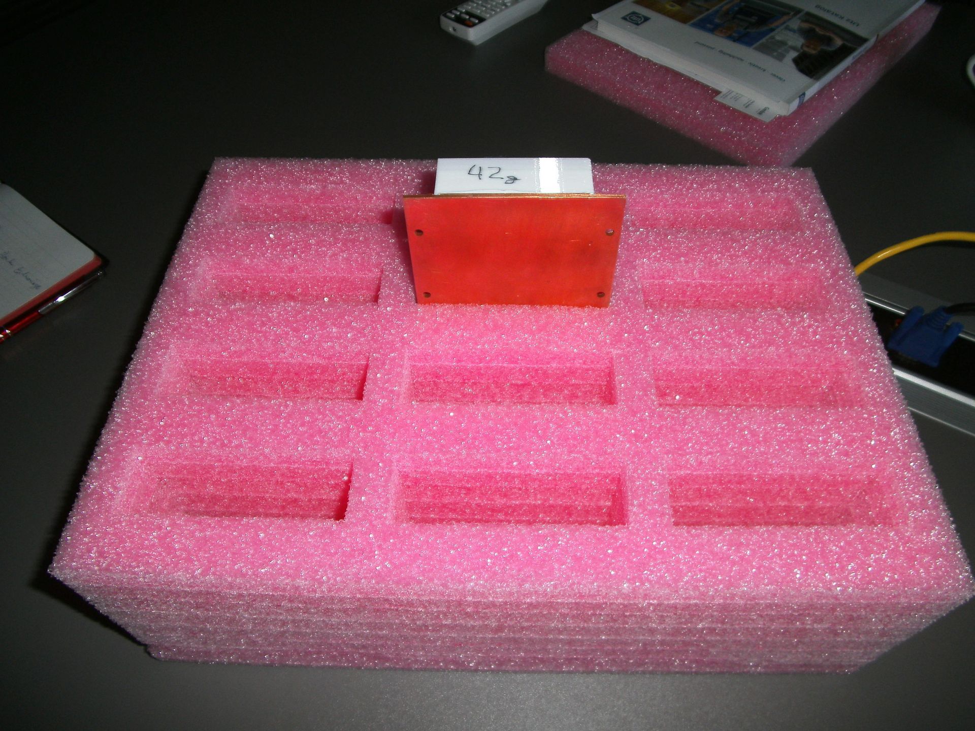 Schaum, Pappe oder Hohlkammerplatten