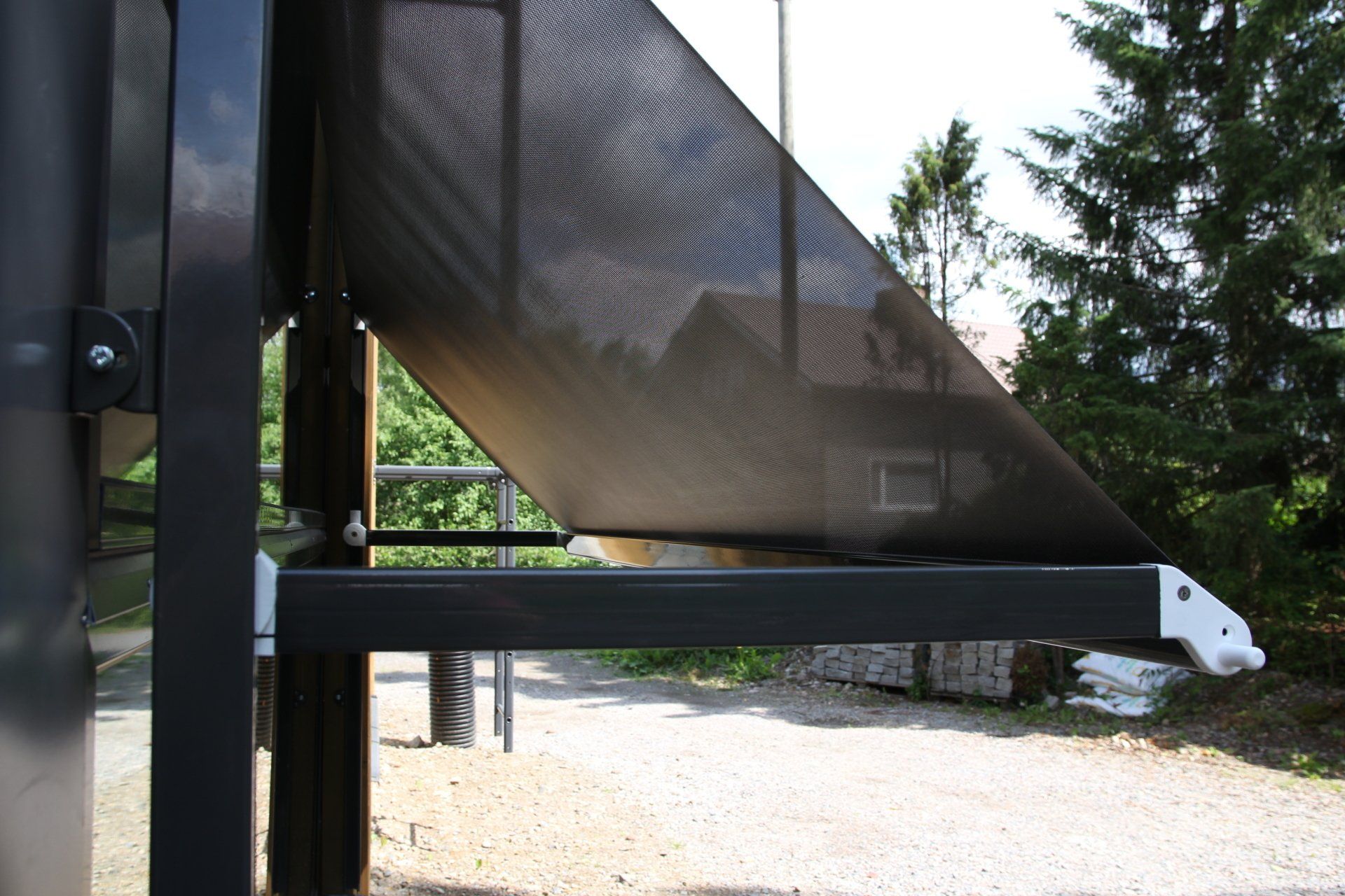 Teka5 ikkunamarkiisi