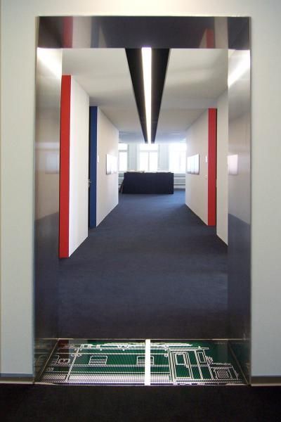 Wandbau rot blau - DEWAM GmbH