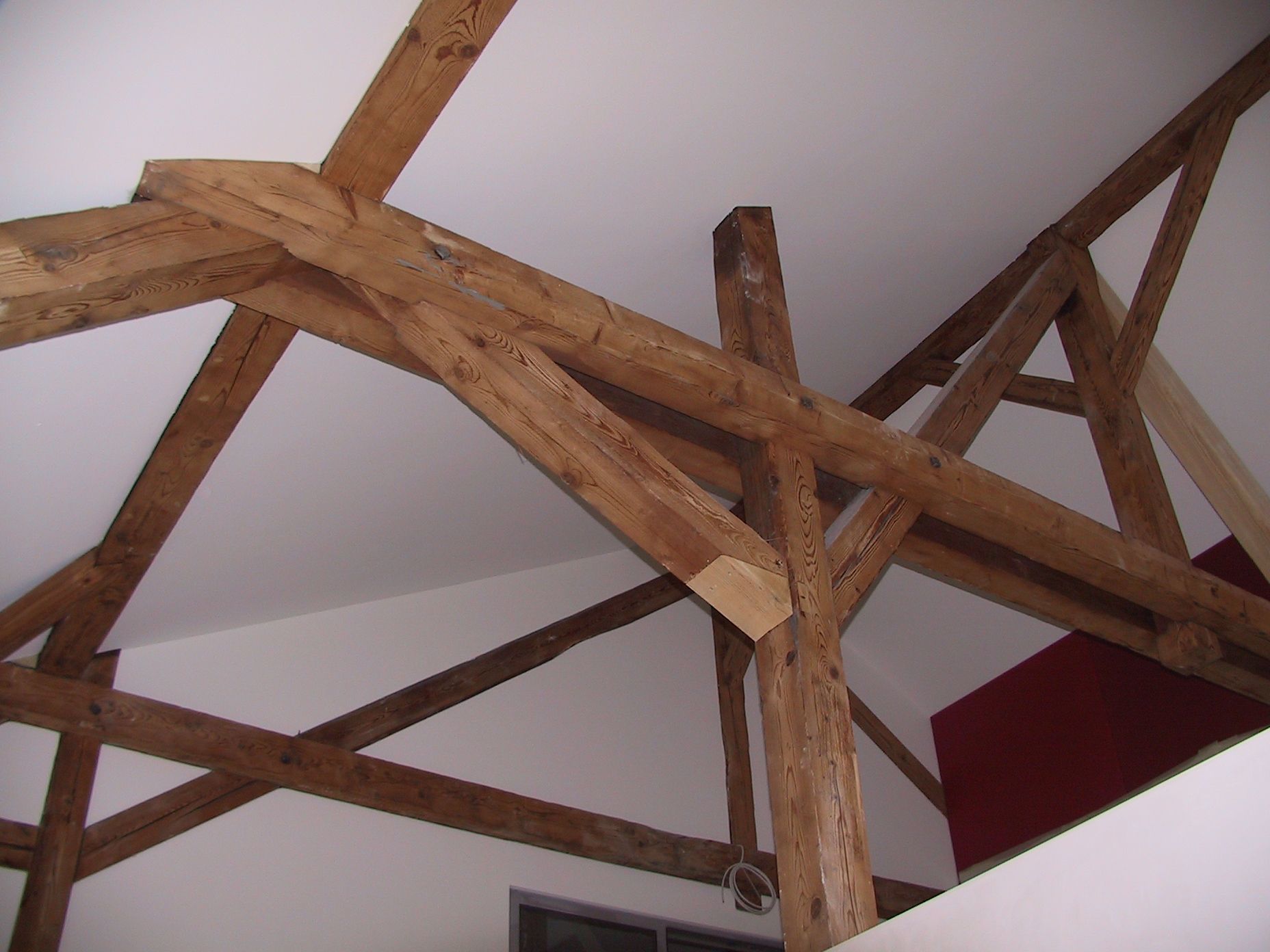 Deckenbau holz2 - DEWAM GmbH