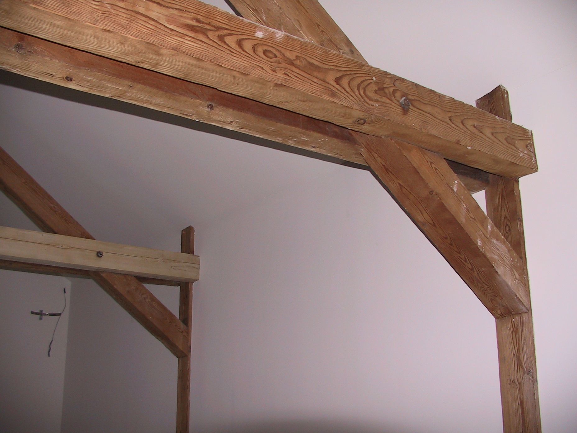 Deckenbau holz4 - DEWAM GmbH