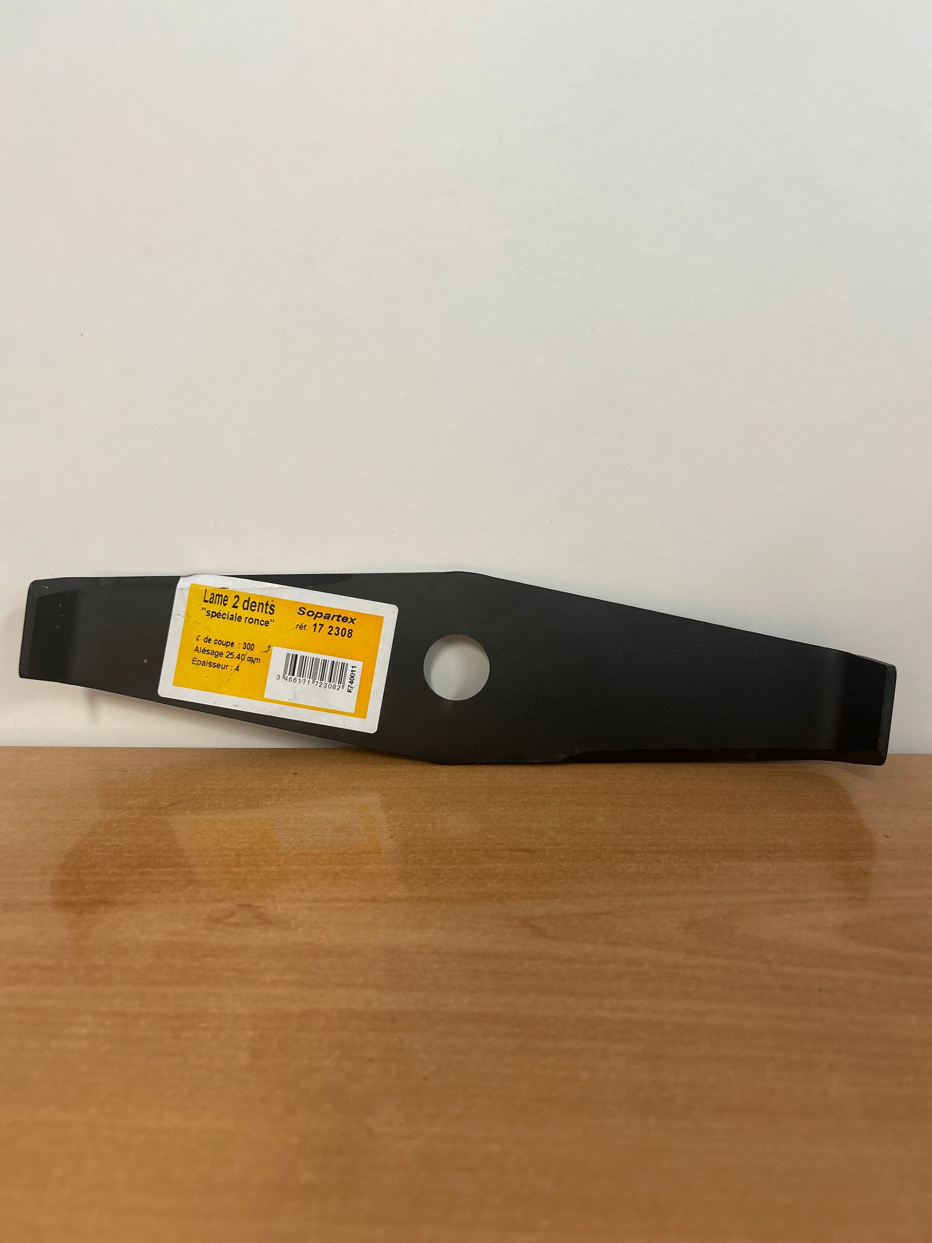 Lame spéciale ronce