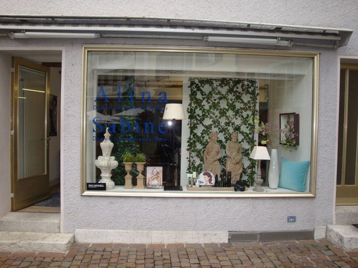 Coiffeur Alina Aussen